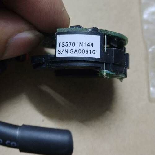 【询价】多摩川编码器TS5701N144，成色很好如图所示，完整适用