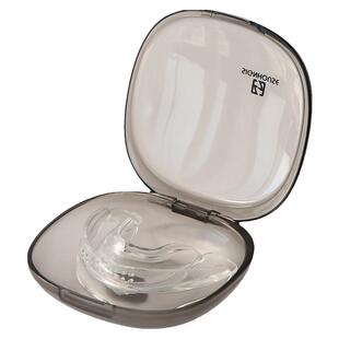 隐形牙套收纳盒便携牙套盒正畸牙齿保持器盒子放假牙齿可爱矫正器