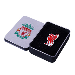 足球周边俱乐部球星徽章胸针礼盒金属帽徽皇马巴萨曼联曼城阿森纳