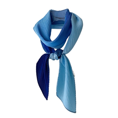 细窄渐变色压皱多功能丝巾