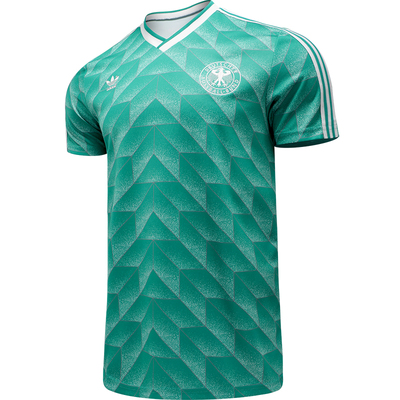 Adidas足球1990西德客场复刻球衣