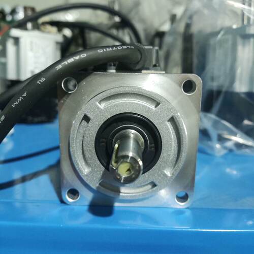 议价Hechuan Servo Motor Sv-X2mh0220a-B2jn适用