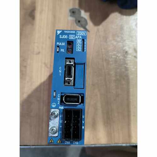 询价SJDE-02APA 安川驱动器 200 W   ，