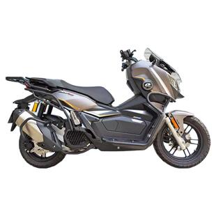 适用于钱江QJ鸿150ADV保险杠摩托车后尾架尾箱架防摔护杠改装配件