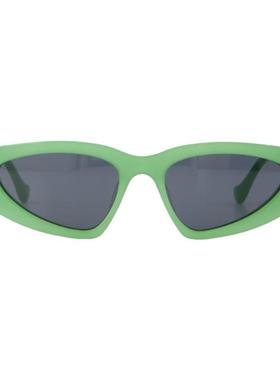 Nanushka Crista 板材太阳镜