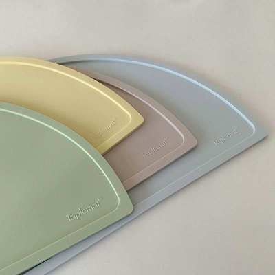 猫咪餐垫防水防溢出防外溅防漏吃饭婴儿级硅胶无味加厚猫碗垫子