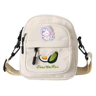 大童少女包包2025新款韩版可爱斜挎包百搭轻便女童宝宝外出帆布包