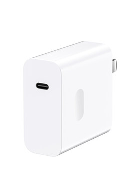 适用笔记本平板通用65W充电器C口