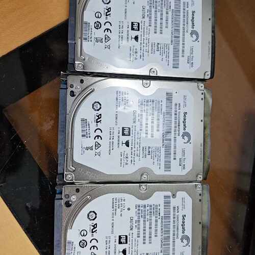 希捷500G 2.5寸机械硬盘，型号ST500LM021，S议价