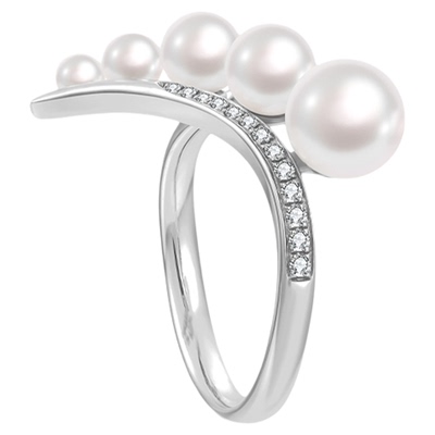 LynnHaven麟玟新月K白钻石戒指