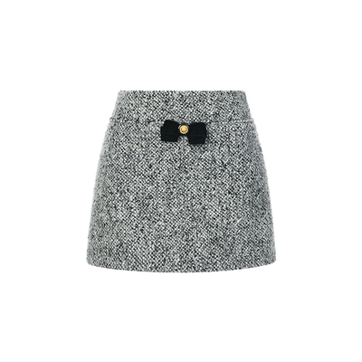 内搭黑色浪漫蕾丝钉珠上衣LEFAME