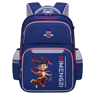 哪吒魔童卡通书包小学生1-3-6年级男孩减负大容量百搭护脊双肩包