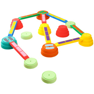 幼儿园儿童感统训练器材平衡木建构岛摇晃岛独木桥前庭脚踩触觉板