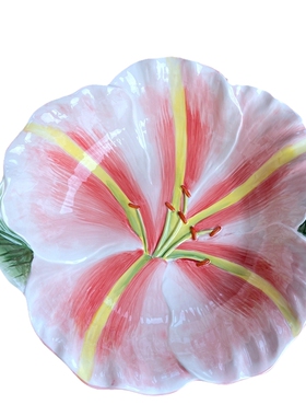 花朵造型水果碗方亚陶瓷新款