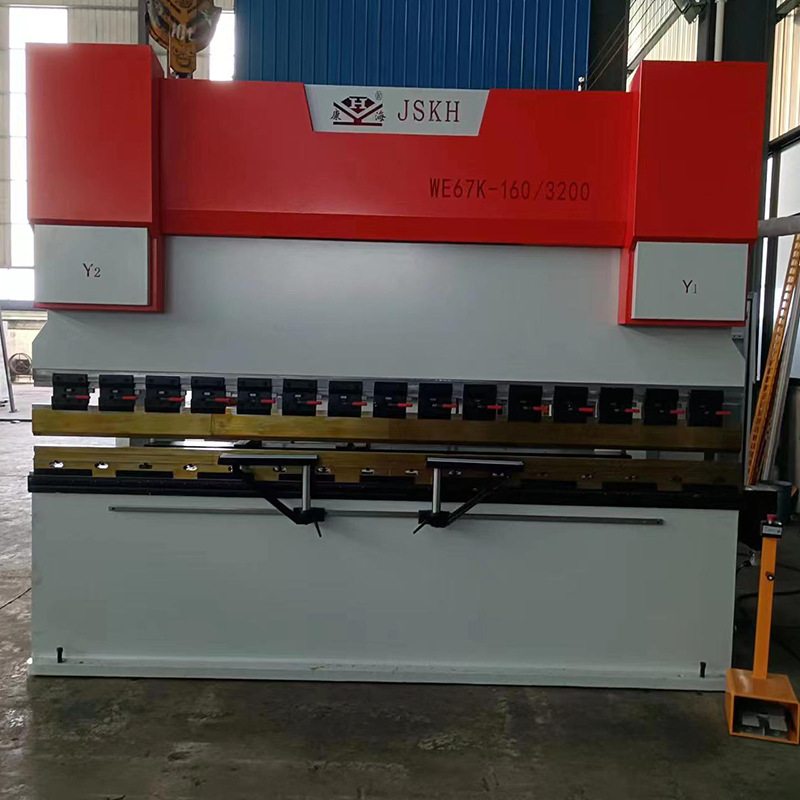 WE67K-160T3200电液同步伺服数控折弯机厂家供应三包一年可选配