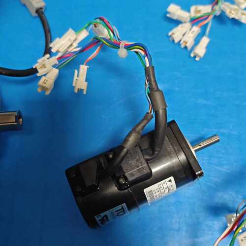 询价-SGMAH-A5A1A-YR71 安川电机  实