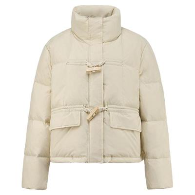 小个子牛角扣白鸭绒面包服