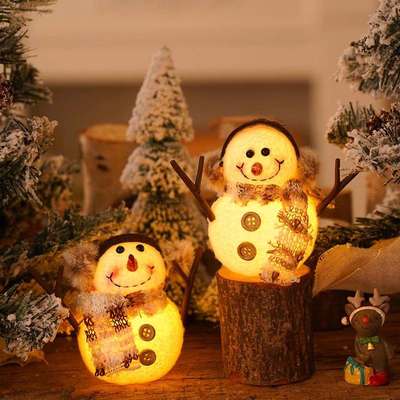 圣诞节装饰品发光小雪人围巾玩偶摆件氛围布置儿童圣诞小礼品礼物