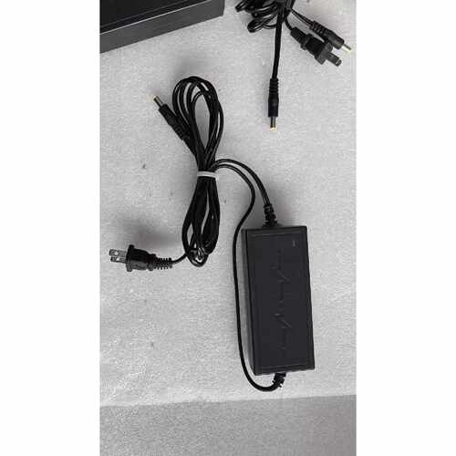 议价XED5013S小耳朵电源适配器DC12V5A接口5维修