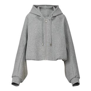 红袖2025秋季新款女装 刺绣拉链插肩蝙蝠袖抽绳连帽领短卫衣