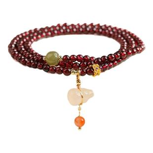 天然石榴石手链女款多圈叠戴手串串珠轻奢小众精致马年本命年礼物