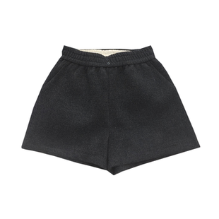 两粒扣毛呢短裤女秋冬2025新款松紧腰A字宽松阔腿显瘦打底靴裤子