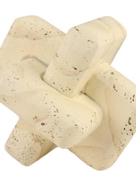 简约侘寂风环扣几何树脂装饰摆件