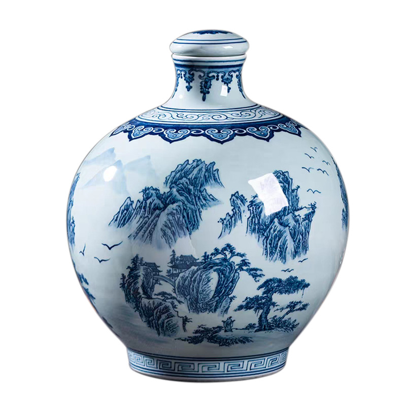 景德镇手绘青花山水仿古陶瓷酒瓶