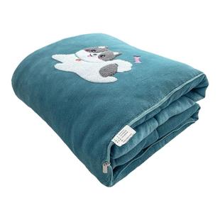 加厚冬季牛奶绒抱枕被子两用三合的多功能沙发车用车载午休睡靠垫