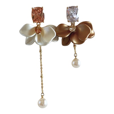 长款珍珠流苏修饰脸型百搭显气质