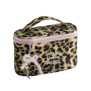 Moreover缇娅立体随行化妆包豹纹高颜值女便携小巧手提旅行收纳包