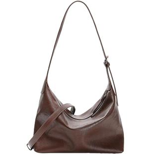 博主推荐百丽包包女新款hobo斜挎包大容量托特包BL811AX5