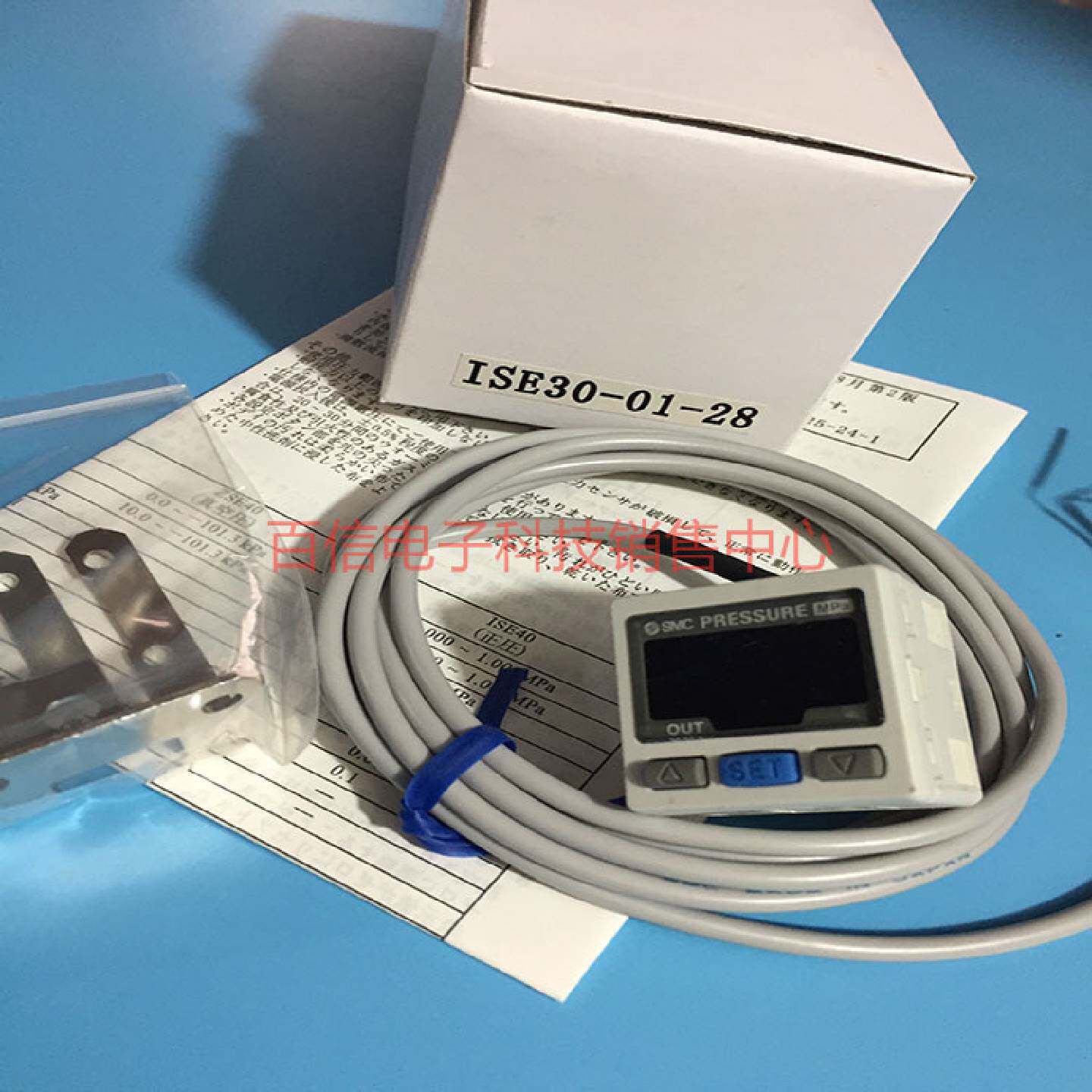 议价A049*正品日本SMC压力开关传感器ISE30-01-28 ISE30-01-28-M