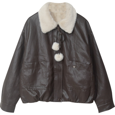 时尚减龄翻领PU皮衣外套