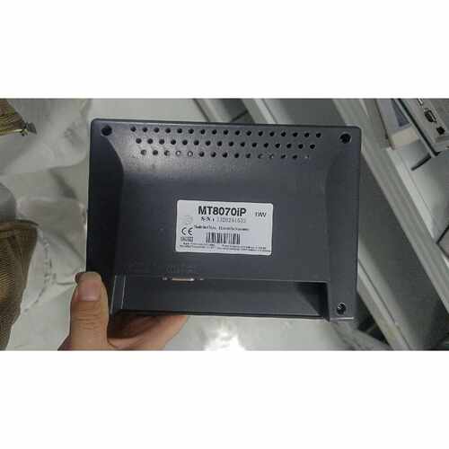 议价威纶通触摸屏MT8070iP1WV维修