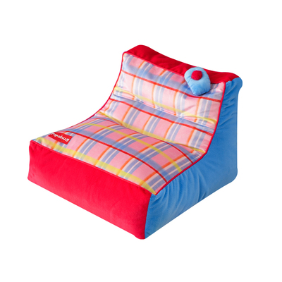 靠背弧度贴合腰背填充饱满