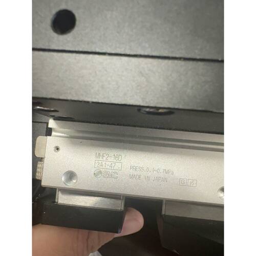 新的MHF216D新的原装SMC新机没卖拆的带4个缓，议价商品