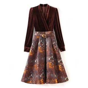 迪奥长袖连衣裙女2025秋冬新款收腰显瘦法式高级感中长款丝绒裙子