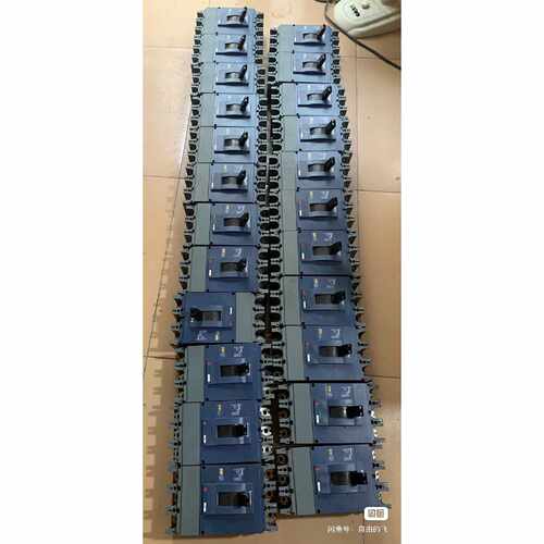 〔议价-可维修〕施耐德塑壳断路器EZD400E 3P 400A 320 A 全新均