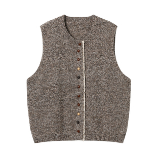 西町村屋文艺感马甲女装2025冬季新款复古针织百搭马夹XEAD10680