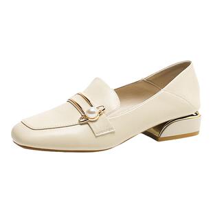 达芙妮珍珠单鞋女2025年款女鞋春夏通勤百搭小皮鞋女气质妈妈鞋