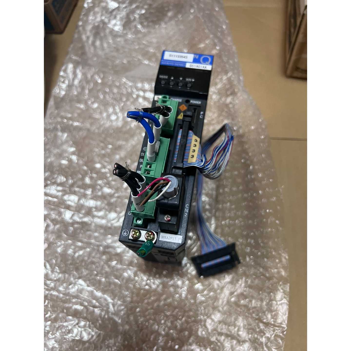 议价驱动器QS1A01AA0H8A3P1T，原装拆机，成色还图片