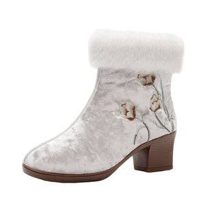 纯色侧拉链高跟加绒内里毛口国风旗袍布鞋老北京绣花短筒过冬靴子