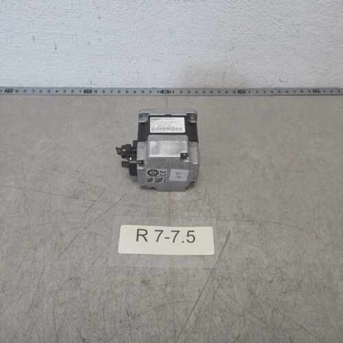 Servomotor Omron R7M-AP10030-S1 100W 200V 0,318Nm 3000rpm