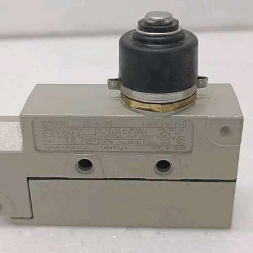 NEW IN BOX OMRON  Limit Switch ZE-N-2G 08915Z4  free deliver