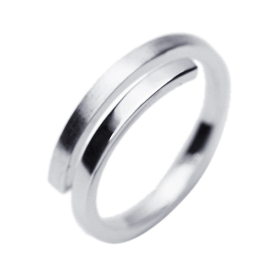 左右原创小众设计活扣情侣戒指