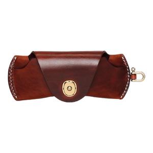 美式复古眼镜盒男士便携近视镜墨镜收纳盒挂绳真皮质感挂包眼镜袋