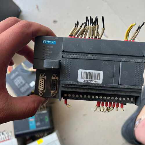 【询价】合信PLC，CTH2 214-1AD33-CX24， 成适用
