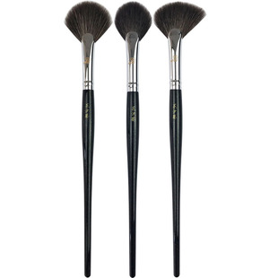 花汐葵墨云羊毛细光锋扇形刷高光刷提亮眼下定妆化妆刷便携一支装