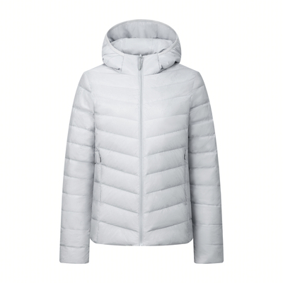 波司登短款连帽轻薄羽绒服